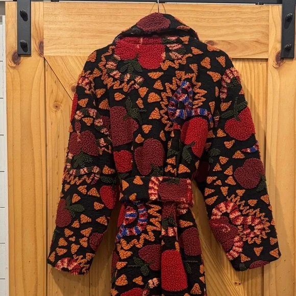 Farm Rio Jungle Snake Fruit Black Apple Coat - Picture 4 of 16